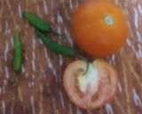 A picture of step 1 of Tamatar chutney.