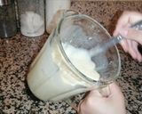 صورة لخطوة 3 من وصفة كيك بالفرماج مذاق هائل ومختلف بطريقة شيماء ام براء
