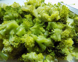 Foto del paso 4 de la receta: Pizza con brócoli, queso y atún