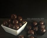 Foto langkah ke 7 dari resep Chocolate truffles with cake batter.