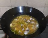 Foto langkah ke 2 dari resep Ikan Tuna Kuah Kuning.
