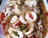 Foto langkah ke 3 dari resep Cumi Saos Tiram.