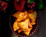 स्ट्रीट स्टाइल पंजाबी समोसा (street style punjabi samosa recipe in Hindi) रेसिपी चरण 35 फोटो