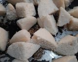 A picture of step 3 of Quick idli fry.