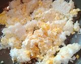 A picture of step 2 of Vegetable Egg Fried Rice.
