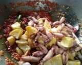 Foto langkah ke 3 dari resep Sambal Kentang Baby Cumi Asin.