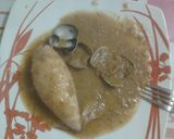 Foto del paso 4 de la receta Calamares rellenos en salsa con almejas