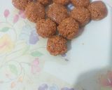 A picture of step 4 of Phitkari Penda.