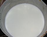 Foto del paso 1 de la receta: Crema pastelera fácil y económica !! 💜