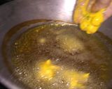 A picture of step 7 of Onion Pakore.