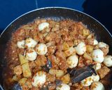 Foto langkah ke 4 dari resep Sambel kentang telur puyuh.