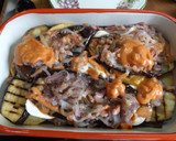 Foto del paso 4 de la receta: Berenjenas asadas con patatas y cebollas con crema rosada de tomate