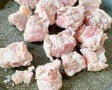 Hình bước làm 2 của món Sườn xào chua ngọt