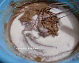 Foto langkah ke 4 dari resep Red Velvet Cupcake (No Mixer).