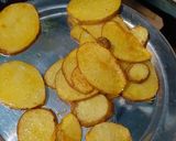 A picture of step 2 of Potato in Mustard Gravy.