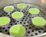 Foto langkah ke 5 dari resep Bolu Kukus Mekar.