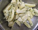A picture of step 1 of Chilli potatoes.