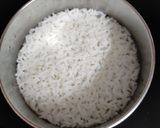A picture of step 1 of Leftover rice and lauki uttapam.