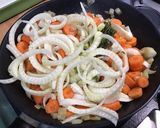 Une image de l'étape 11 de Carottes et fenouil au bouillon ail curcuma et thym du jardin.