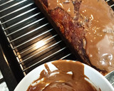 Foto del paso 10 de la receta: Pan dulce navideño con glaseado de chocolate