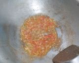 Foto langkah ke 3 dari resep Ikan masak tomat.