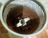 A picture of step 2 of Chocolate cake.