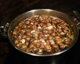 Foto del paso 3 de la receta: Caracoles en salsa
