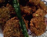 A picture of step 7 of Moong Dal Vada.
