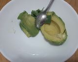 Pas rețetă Spaghetti de bostănel cu cremă de avocado și fistic 2 fotografie