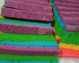 Foto langkah ke 2 dari resep Rainbow cake.