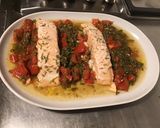 Une image de l'étape 10 de Pavés de saumon aux tomates, salicornes, échalotes et estragon.