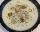 Hagymakrémleves recept fázis 3 fotója