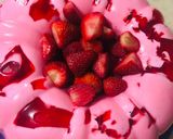 Foto del paso 6 de la receta: Gelatina de Fresa 🍓 con Leche
