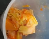 Foto del paso 3 de la receta: Timbal picante de huevos con chorizo y puré de calabaza