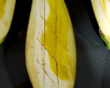 Foto del paso 1 de la receta: Berenjena rellena de atún