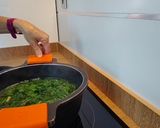 Foto del paso 4 de la receta: Lubina al limón con espinacas