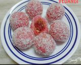 A picture of step 6 of Rose Ladoos with Gulkand Stuffing.