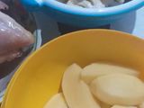 قرنبيط وبطاطا بمرقة بيضاء