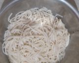 વેજીટેબલ હક્કા નુડલ્સ (Veg Hakka Noodles Recipe In Gujarati) રેસીપી સ્ટેપ2ફોટો