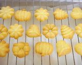Hình bước làm 10 của món Bánh quy bơ (butter cookies)