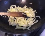 Une image de l'étape 3 de Navets boule d or aux oignons lardons et sirop d érable.