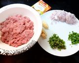 A picture of step 1 of Quick and easy grilled beef seekh kebab.