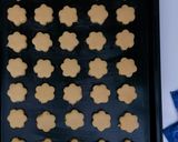 Foto langkah ke 5 dari resep Almond Cheesy Cookies.