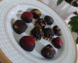 عکس مرحله 3 از دستور شکلات آجیلی و میوه ای