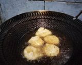 Foto langkah ke 5 dari resep Cengkodok pisang wijen.