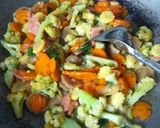 Foto langkah ke 4 dari resep Tumis Sayur.