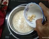 A picture of step 1 of Semiya Kheer.