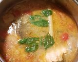 Foto langkah ke 2 dari resep Ikan bumbu kuning asam pedas.
