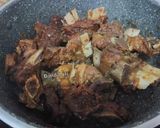 Foto langkah ke 3 dari resep 772.Oseng iga.
