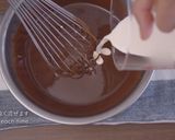 A picture of step 5 of Rich Chocolate Cake.
